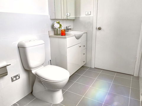 Commercial Hay Hotel - Accommodation Sunshine Coast 6