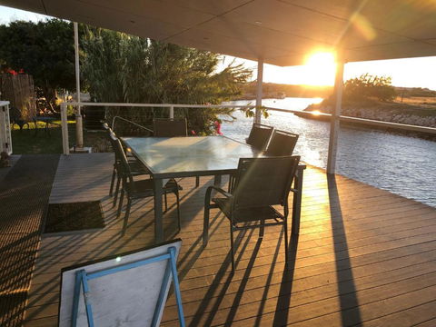 Carnarvon Beach Retreat - Accommodation Sunshine Coast 4
