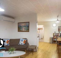 Retro Groovy Pad Pt Elliot - Accommodation Sunshine Coast