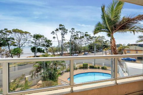Bikinis & Martinis At Points North - Accommodation Sunshine Coast 5