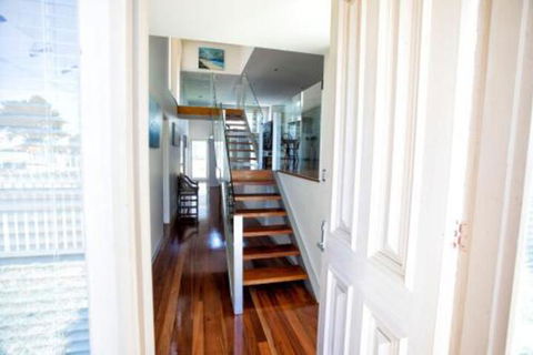 BELLA CASA - Accommodation Sunshine Coast 3