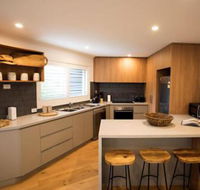MONREPOS - Accommodation Sunshine Coast
