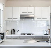 Contemporary House  Seaviews - Accommodation Sunshine Coast