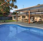 Walk to Hastings Street Noosa Sound - Accommodation Sunshine Coast