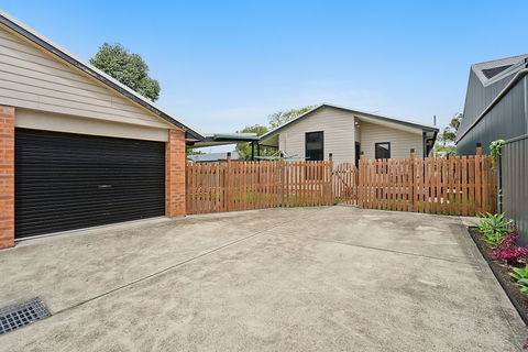 Newcastle Short Stay Apartments - Glebe Road Adamstown - Accommodation Sunshine Coast 0