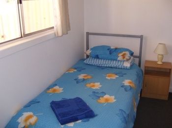 Aussie Bacon & Eggs Cottages - Accommodation Sunshine Coast 4