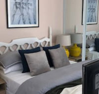 Sun-drenched 1 Bed Studio Apartment In Newtown - Accommodation Sunshine Coast