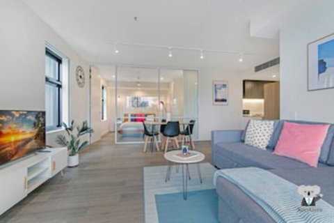 NEW Cozy Comfy APT Near Sydney Airport & CBD - Accommodation Sunshine Coast 0