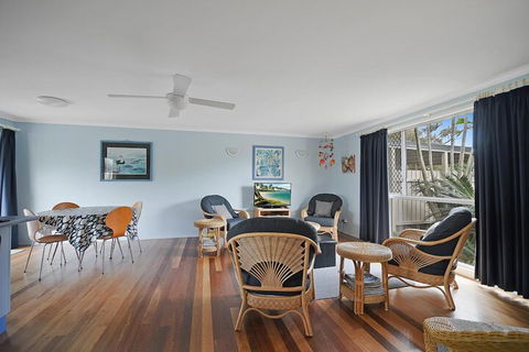 Allamanda Sands - 23 Oriole Avenue - Accommodation Sunshine Coast 5