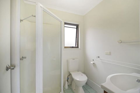 Galleries 3 - 3/28 Peregian Esplanade - Accommodation Sunshine Coast 2