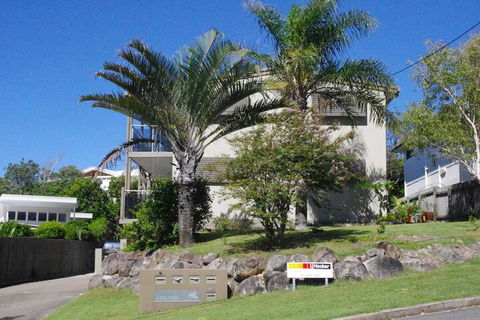 Unit 3 At 4 Pelican Street, Peregian Beach, Noosa Shire - Accommodation Sunshine Coast 1