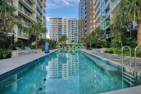 Newstead Luxury Living By SLife - Accommodation Sunshine Coast 5