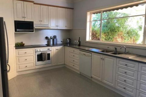 Pleasant View - Accommodation Sunshine Coast 5