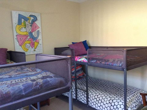 Lateeze Pets Welcome Near The Beach - Accommodation Sunshine Coast 6