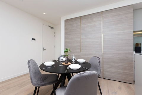 The Lively City 2bed 2 Bath APT @footscray - Accommodation Sunshine Coast 5