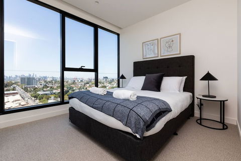 The Lively City 2bed 2 Bath APT @footscray - Accommodation Sunshine Coast 6