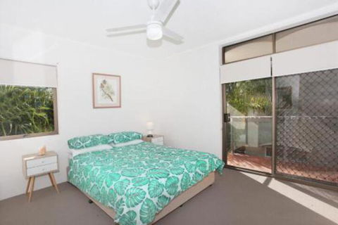 Unit 2 Cooltoro Court 7 Frank Street Coolum Beach 400 BOND LINEN INCLUDED - Accommodation Sunshine Coast 2
