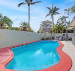 Back To The Moon - Accommodation Sunshine Coast