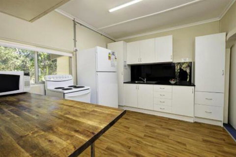 TRADEWINDS - Accommodation Sunshine Coast 5