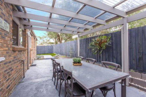 PERFECT On PYMBLE AVE - Accommodation Sunshine Coast 6