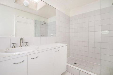 Wickham Cove Unit 10 45 Albert Street. Kings Beach - Accommodation Sunshine Coast 2