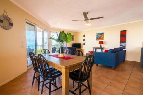 Moffat Breeze Unit 3 3 Moffat Street - Accommodation Sunshine Coast 1