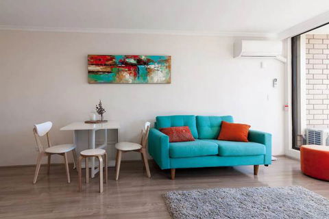 New Modern Apartment In Central Location - Accommodation Sunshine Coast 6