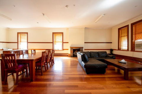 City Centre Motel Hotel - Accommodation Sunshine Coast 2