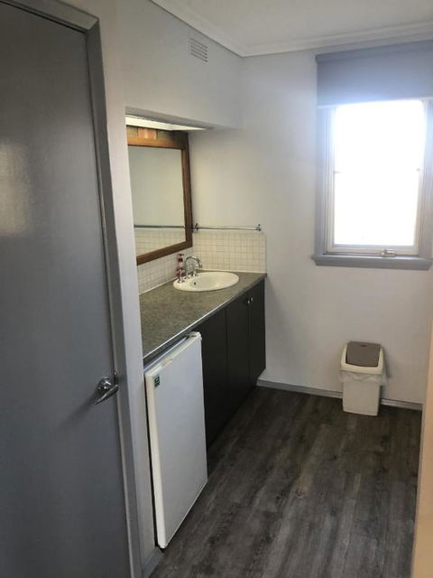 Creswick Motel - Accommodation Sunshine Coast 2