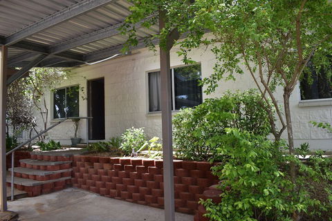 Hillview Motel - Accommodation Sunshine Coast 3