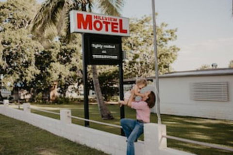 Hillview Motel - Accommodation Sunshine Coast 0