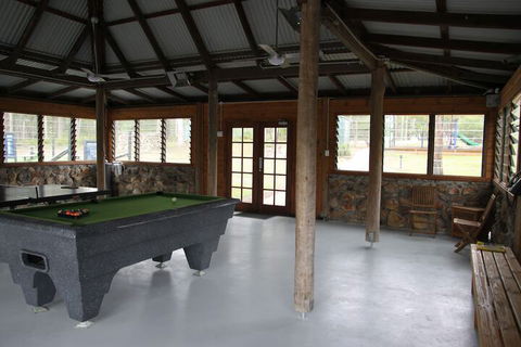 The Retreat Lodge - Accommodation Sunshine Coast 6