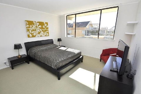 North Sydney Furnished Apartments - Accommodation Sunshine Coast 4