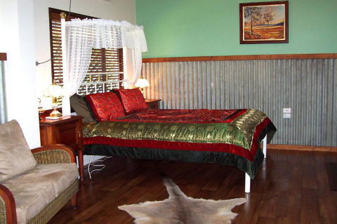 Gumtree On Gillies Bed & Breakfast - Accommodation Sunshine Coast 2