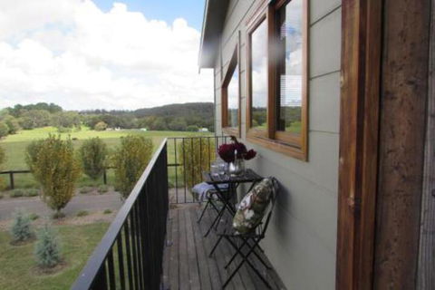 The Loch An Idyllic Country Escape - Accommodation Sunshine Coast 7
