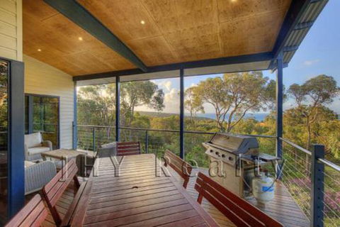 Eagle Vista - Accommodation Sunshine Coast 1