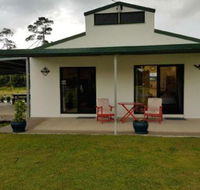 Froggy Hollow Holiday Cottage - Accommodation Sunshine Coast