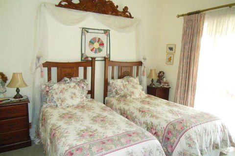Pepper Tree Ridge B & B - Accommodation Sunshine Coast 4