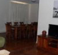 Luxury Getaway in the East End Accommodation