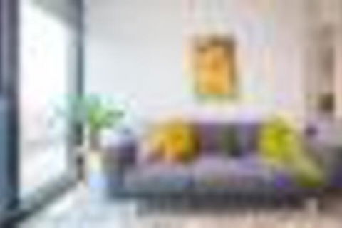 GUSTAVs THE KISS 2Bed Brisbane CBD Netflix - Accommodation Sunshine Coast 6