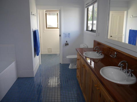 The Beach Escape - Accommodation Sunshine Coast 3