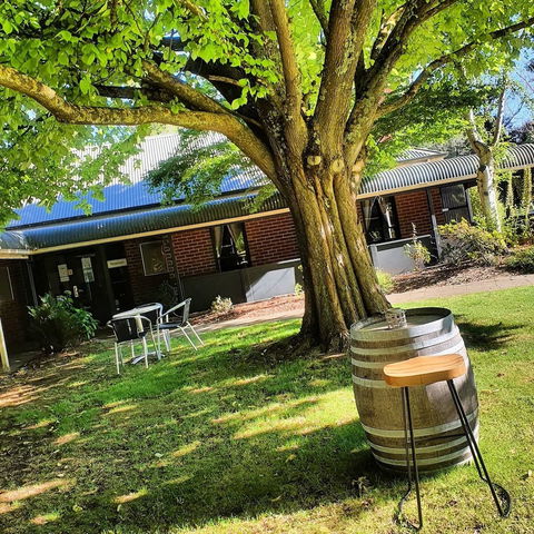 The Lancefield Lodge - Accommodation Sunshine Coast 0