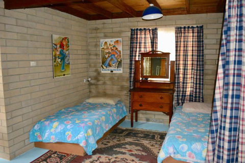Dolphinview - Accommodation Sunshine Coast 6