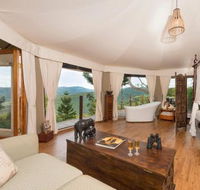 Clouds Safari - Accommodation Sunshine Coast