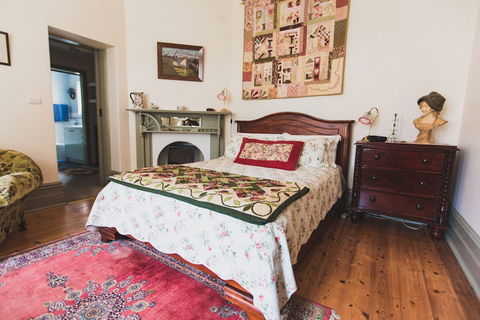 Hamilton House - Accommodation Sunshine Coast 3