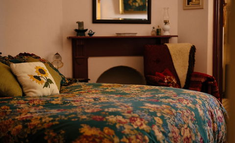 Hamilton House - Accommodation Sunshine Coast 2