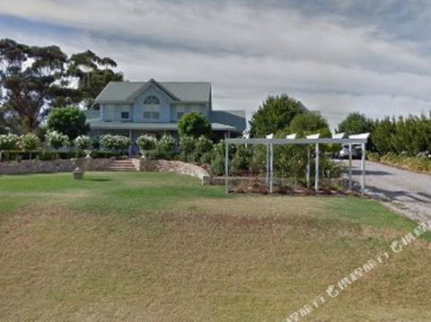 Maison Blue Pty Ltd Adelaide - Accommodation Sunshine Coast 4