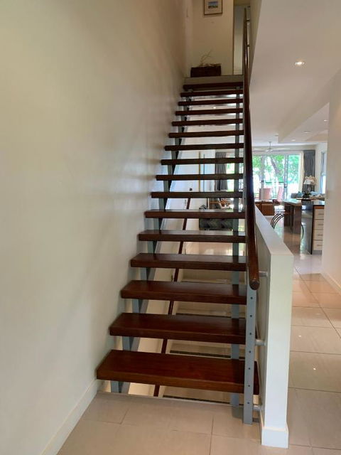 Beach House Apartment 1 - Accommodation Sunshine Coast 4