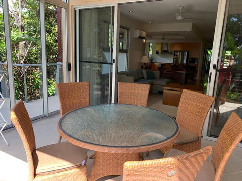 Beach House Apartment 1 - Accommodation Sunshine Coast 1