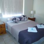 Ocean Beach Chalet 15 - Accommodation Sunshine Coast 0